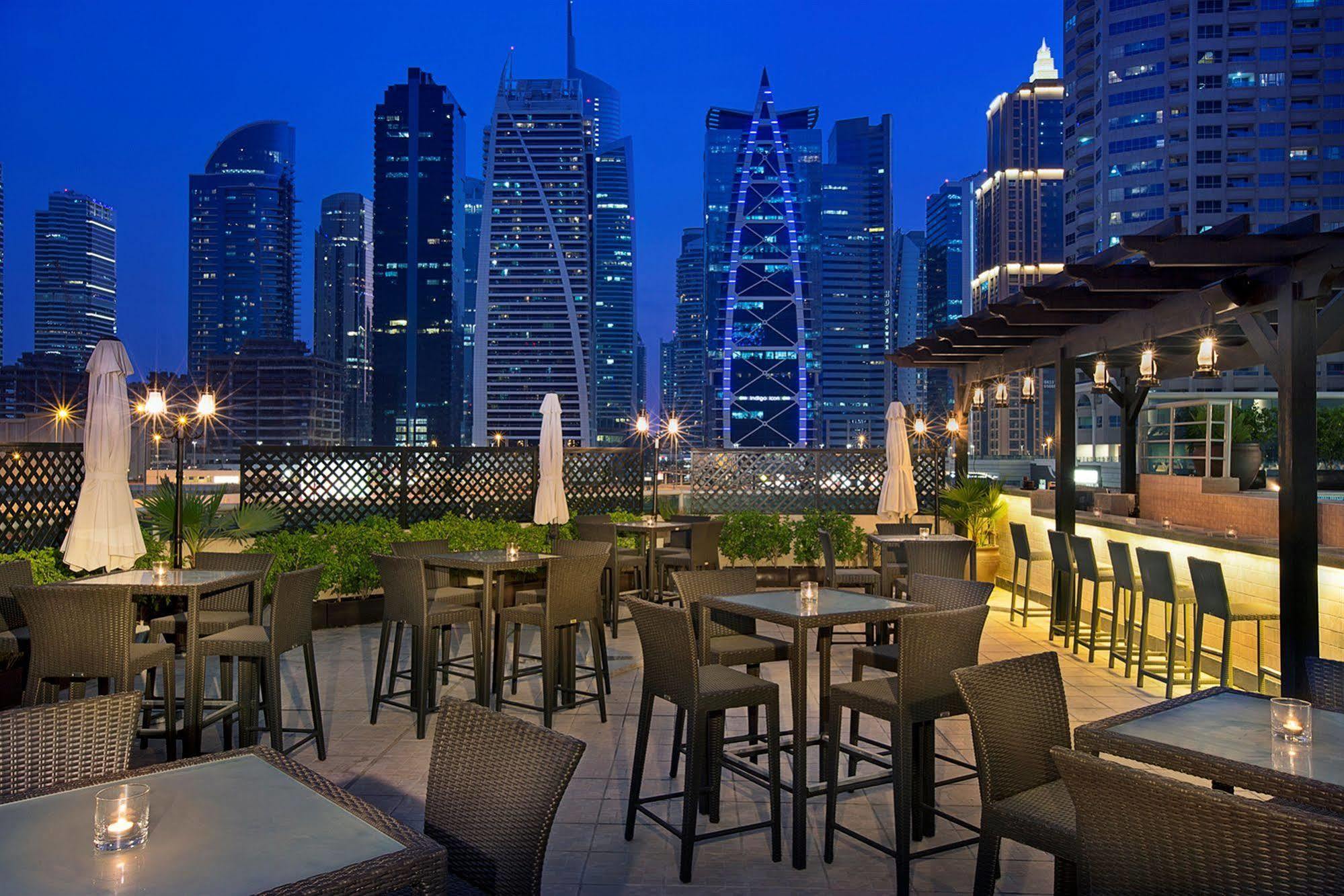 Armada Avenue Hotel - formerly Armada BlueBay Hotel Dubai Bagian luar foto