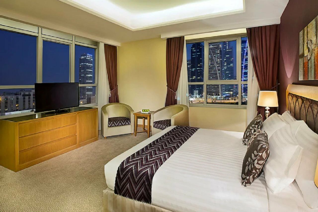 Armada Avenue Hotel - formerly Armada BlueBay Hotel Dubai Bagian luar foto